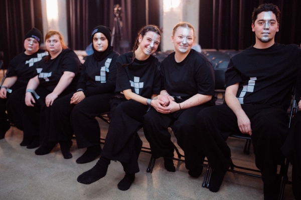 Chemnitz MOVES_Jugendliche von Don Bosco Sachsen bei den letzten Proben vor der Show_Copyright Jakob Anders.jpg