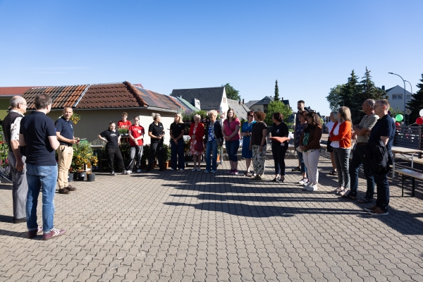R62_340860.jpg